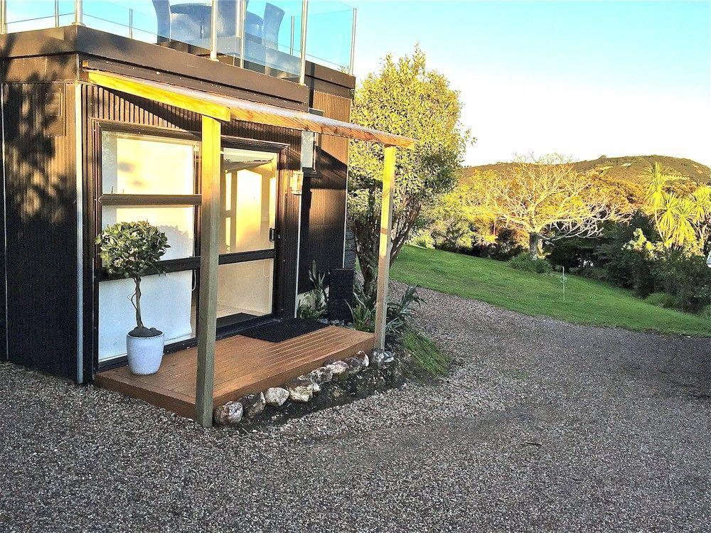 Le Chalet Waiheke Apartments Ostend Exterior foto